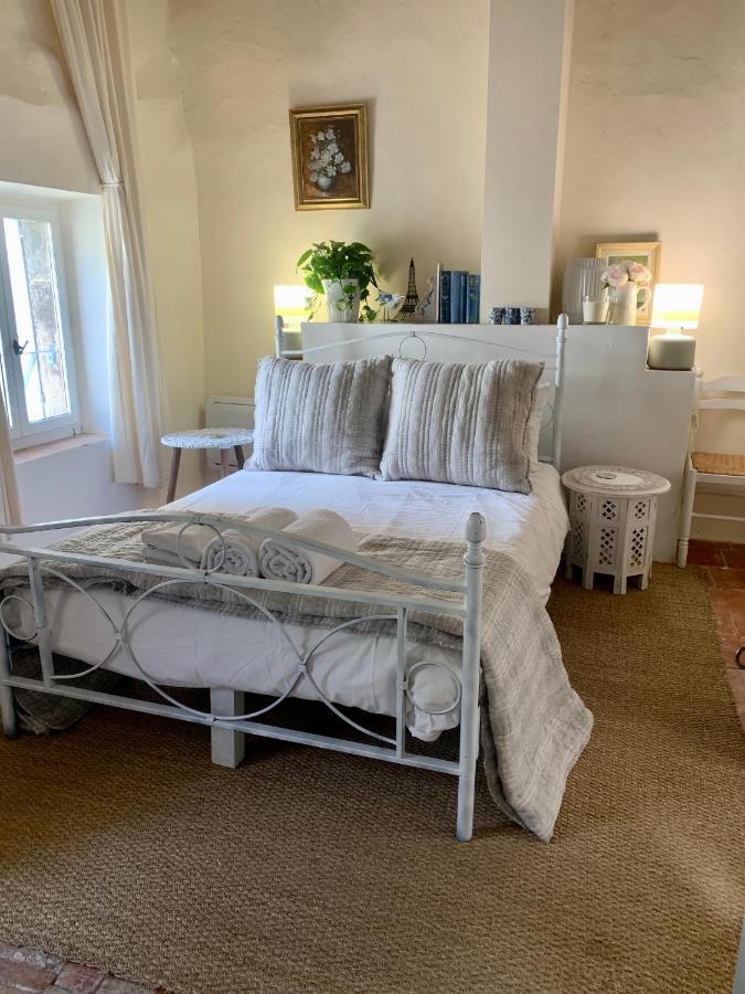 L'Ancienne Boulangerie Bed & Breakfast Caunes-Minervois ภายนอก รูปภาพ