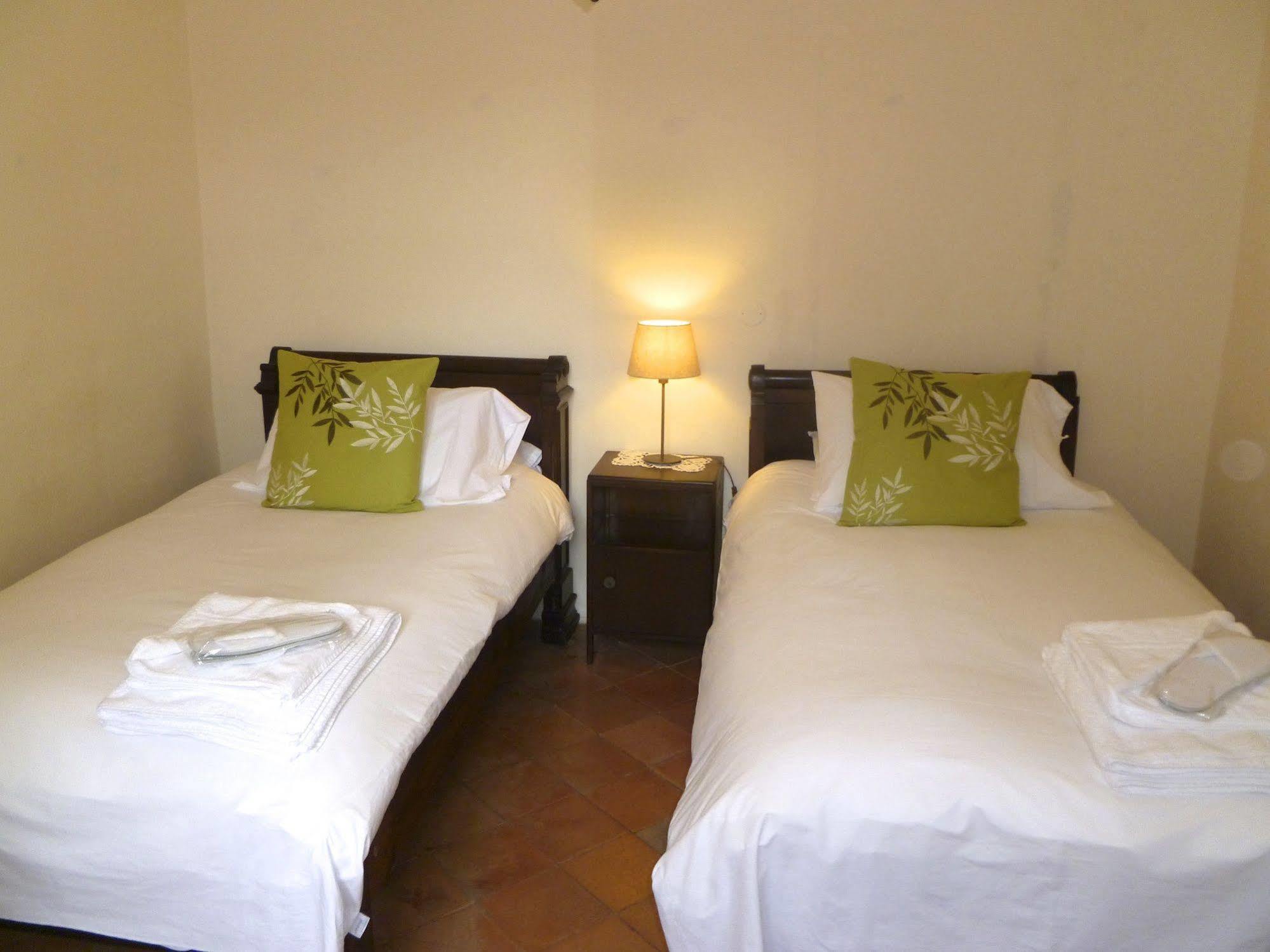 L'Ancienne Boulangerie Bed & Breakfast Caunes-Minervois ภายนอก รูปภาพ