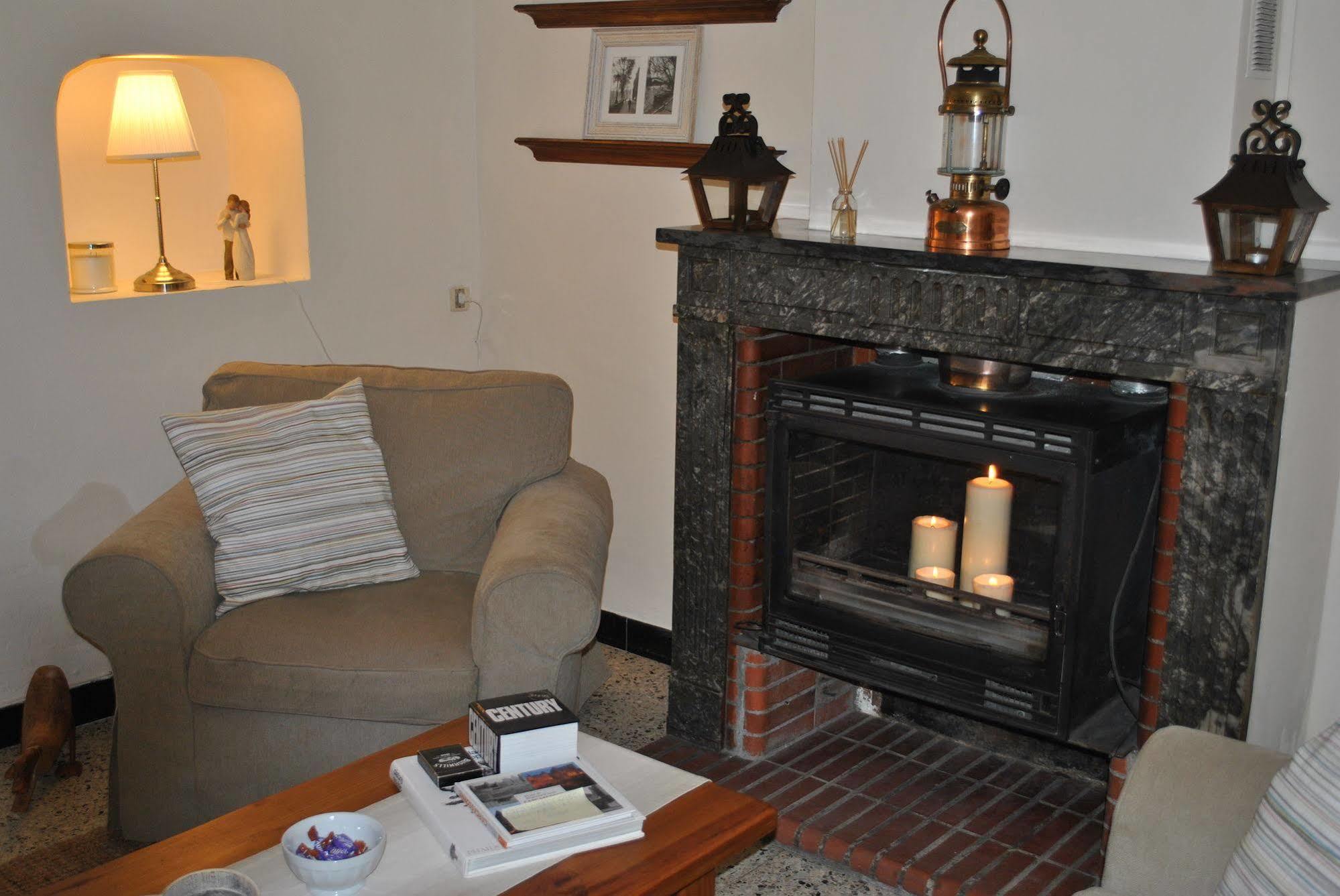 L'Ancienne Boulangerie Bed & Breakfast Caunes-Minervois ภายนอก รูปภาพ